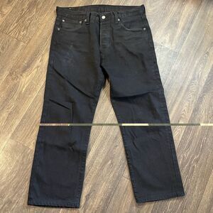 Levis 501 Jeans Mens 34x32 Black Straight Leg Button Fly Denim Classic Pants